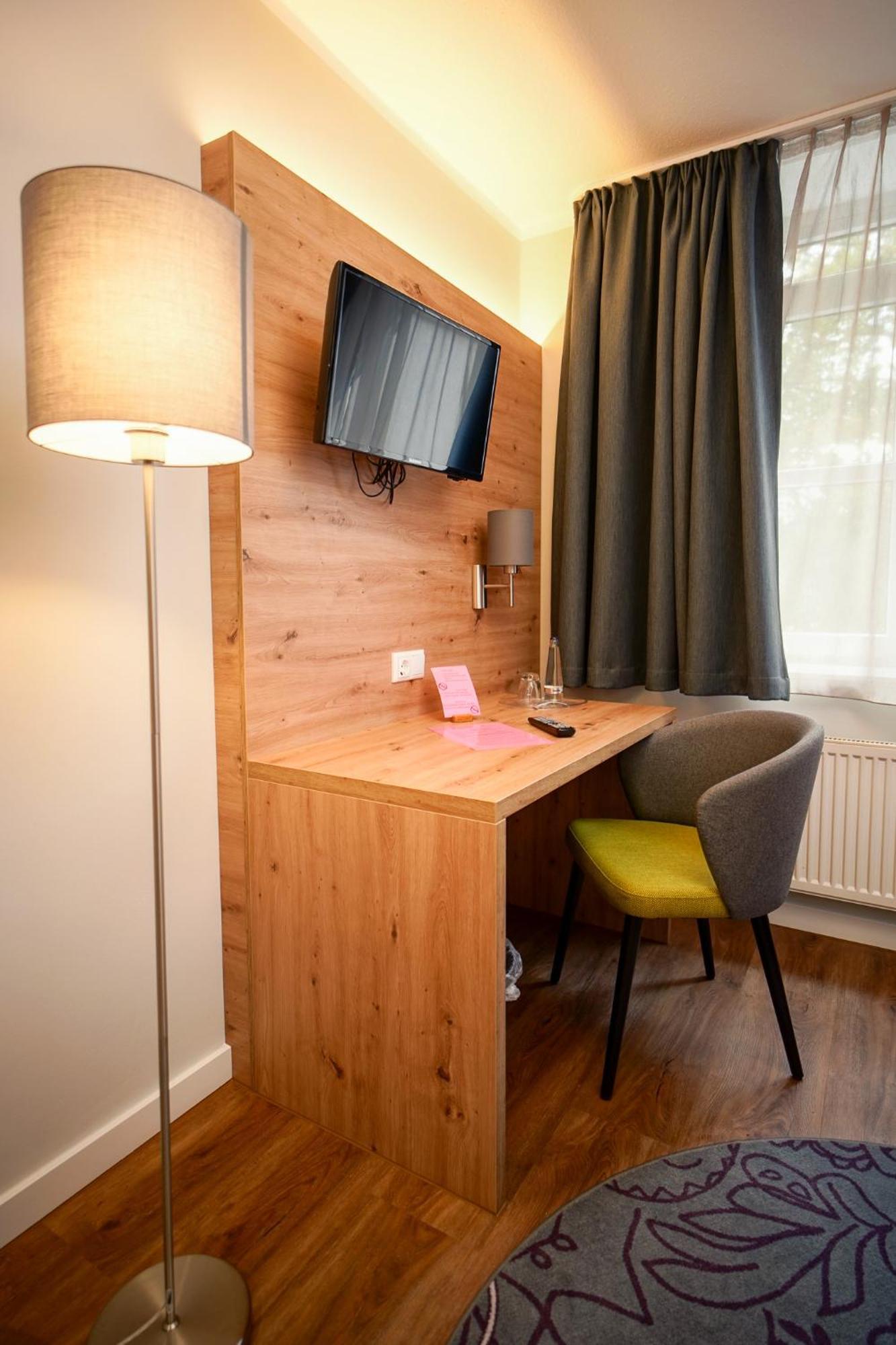Hotel Lindenhof Bielefeld Zewnętrze zdjęcie