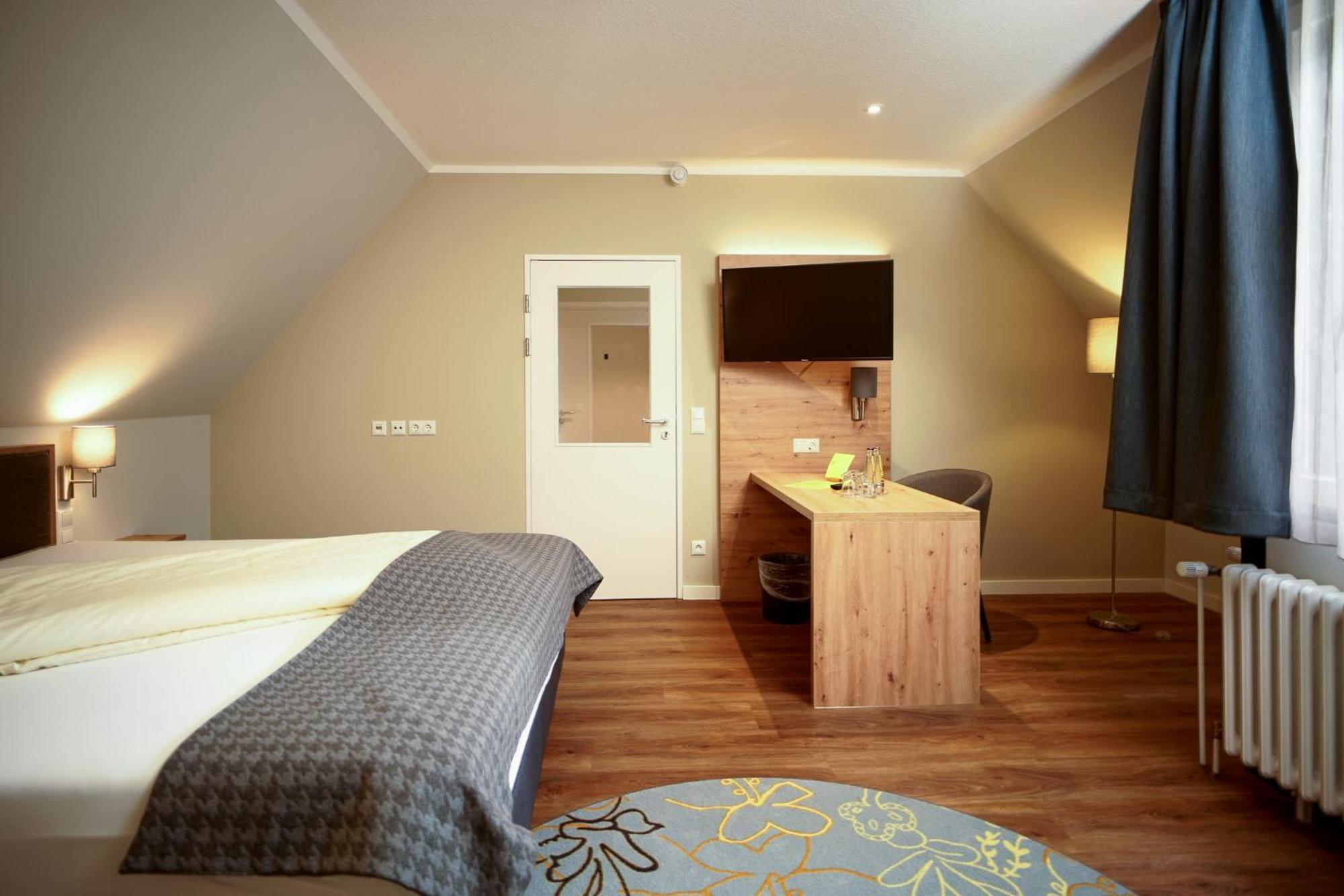 Hotel Lindenhof Bielefeld Zewnętrze zdjęcie